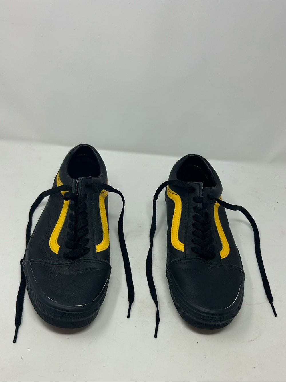 Vans Old Skool Leather Black Gold Off The Wall Mens 9.5 Woman’s 11 Sneakers